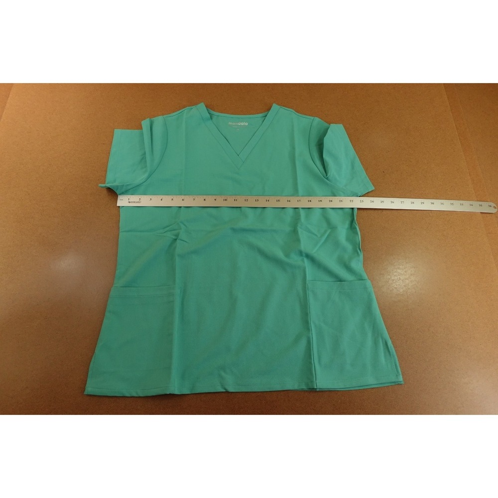 Mandala Womens Size XL Surgical Green Short Sleeve V Neck 6 Pocket Scrub Top NWT - Picture 7 of 11